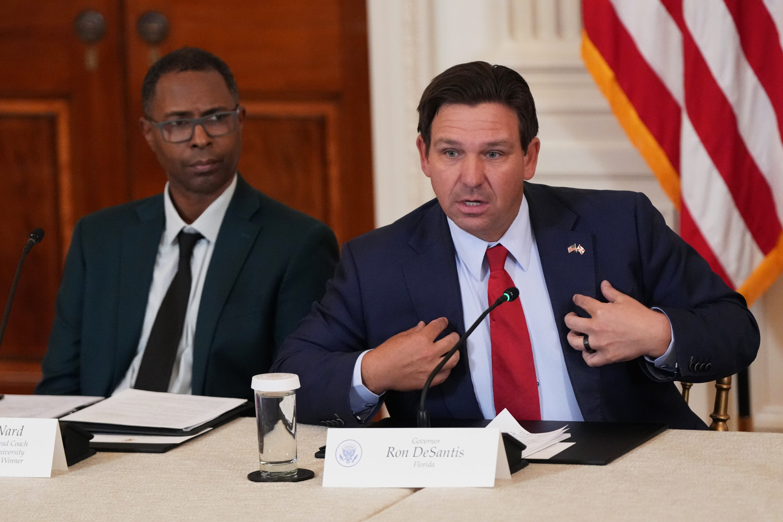 puerto-rican-diaspora-in-florida-describes-ron-desantis’-new-electoral-maps-as-a-“hard-blow”-to-the-community
