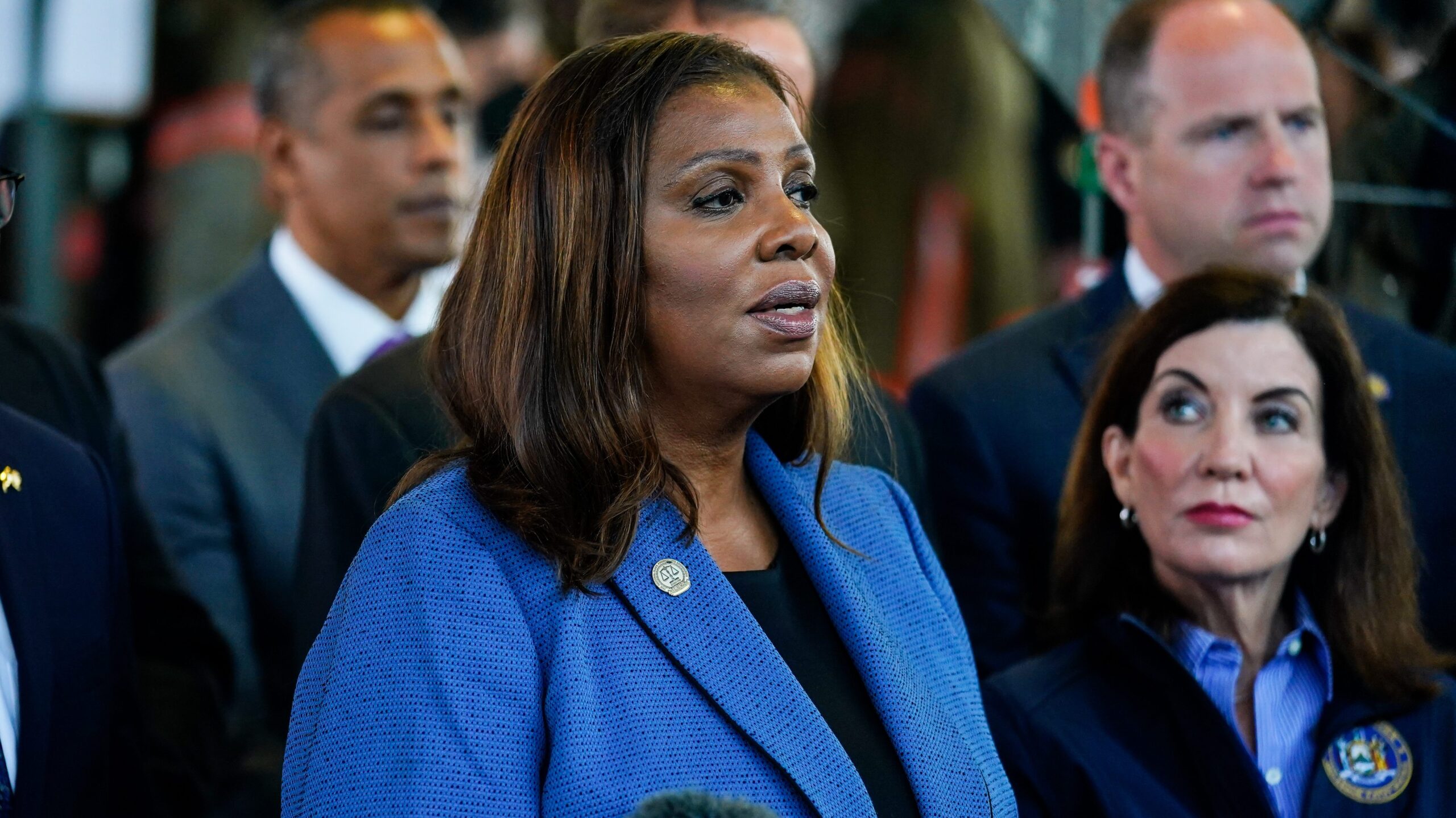 trump-administration-freezes-transportation-funds-in-ny-and-unleashes-new-legal-battle