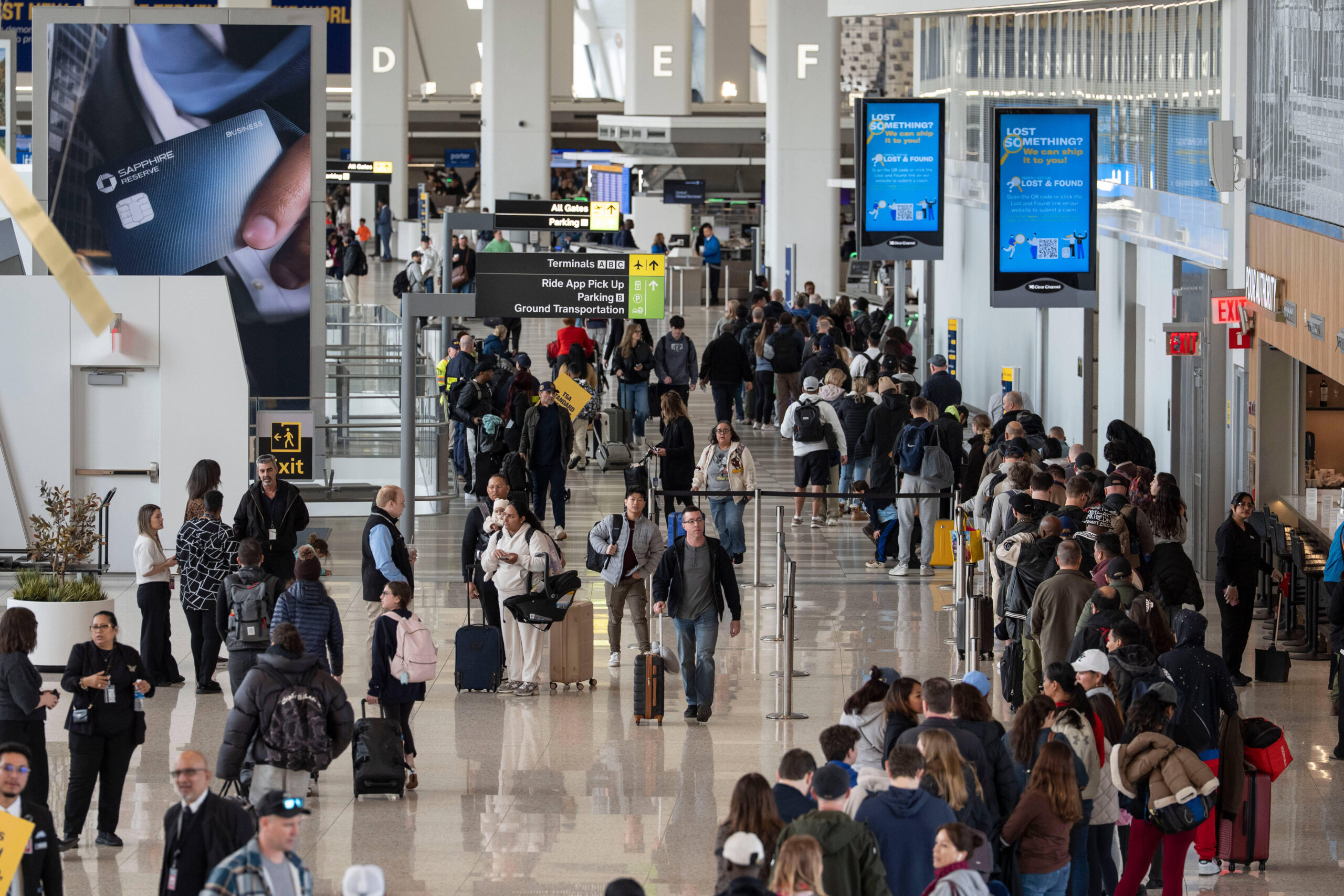 new-york-airports-among-the-most-stressful-in-the-us:-laguardia,-jfk-and-newark-lead-the-ranking-for-delays