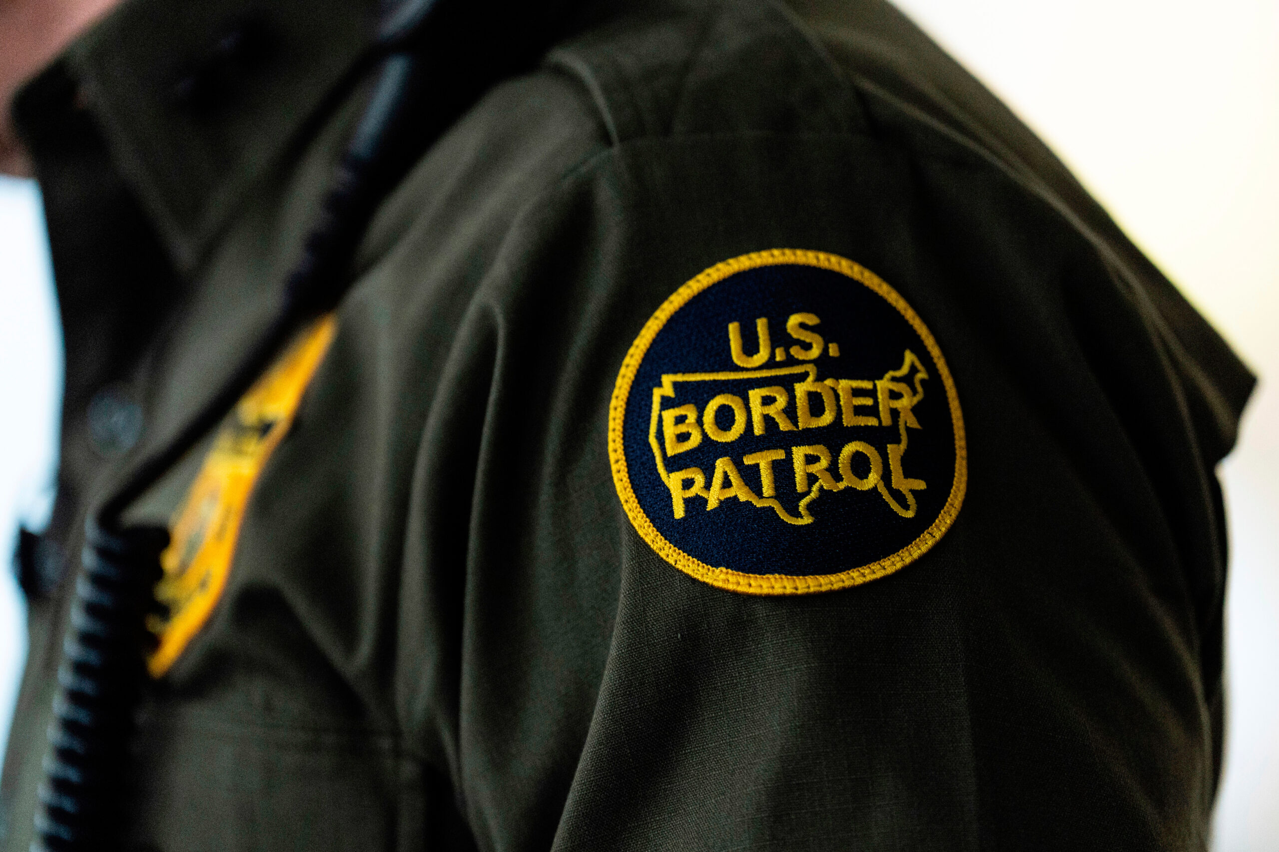 mexican-immigrant-pleads-guilty-to-impersonating-border-patrol-agent