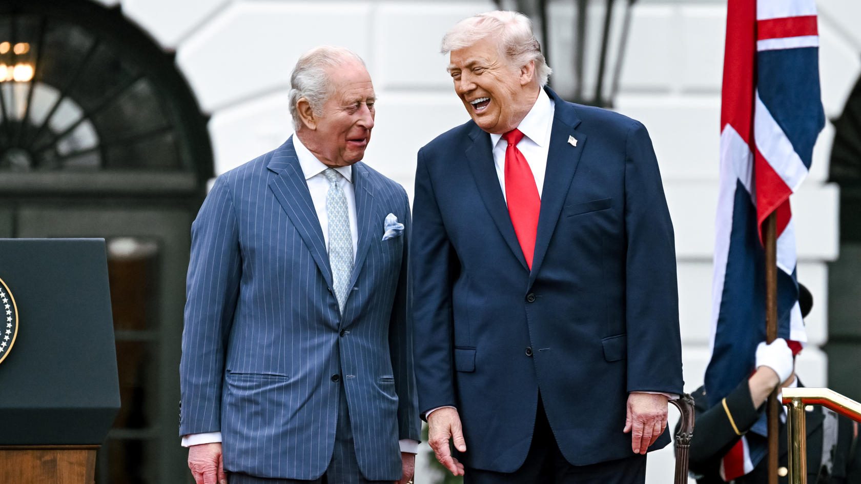 white-house-publishes-photo-of-trump-and-carlos-iii-with-the-message-“two-kings”