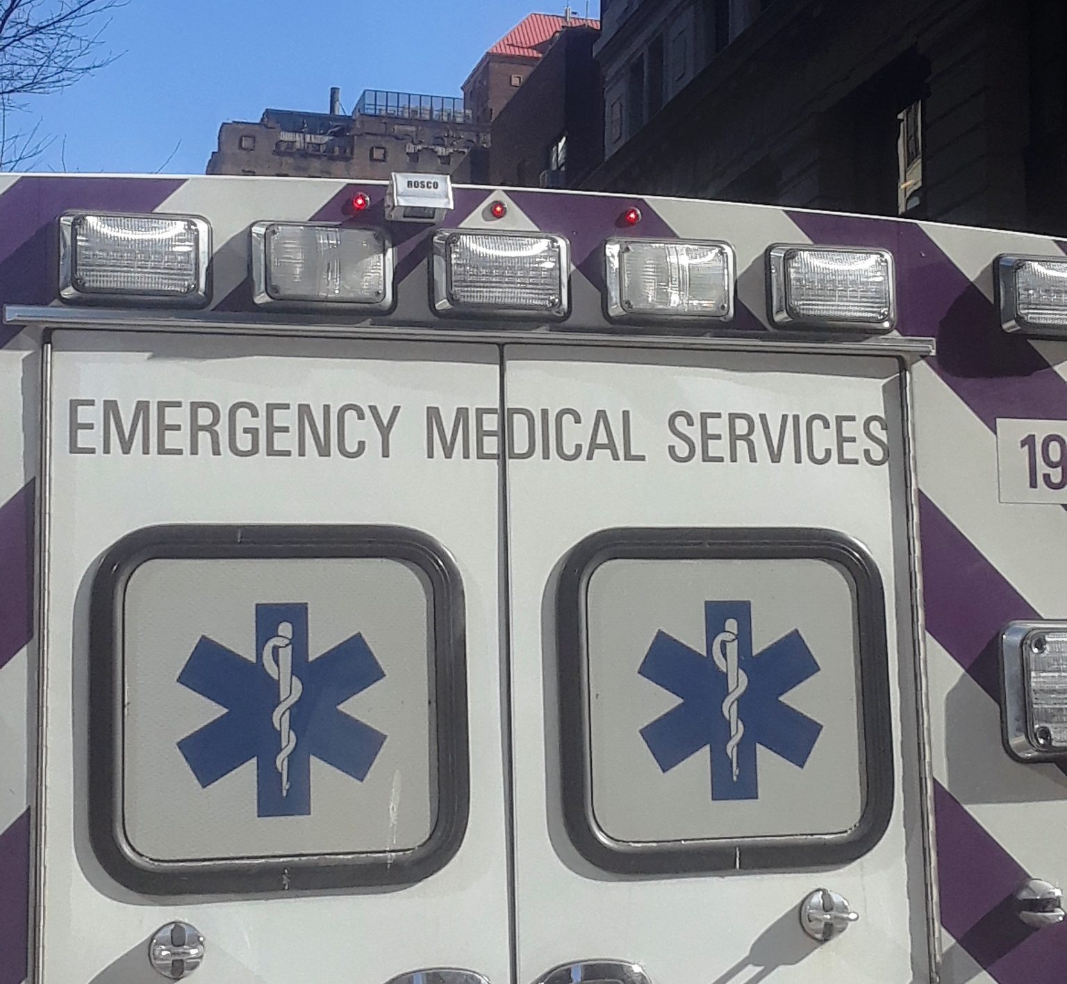 elderly-woman-died-washing-her-clothes-in-nj:-two-cars-hit-the-premises