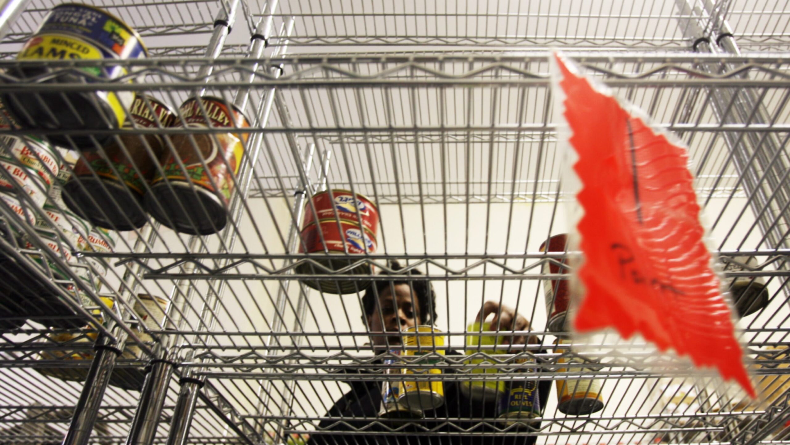 aid-cuts-threaten-children-who-depend-on-food-banks-in-new-york