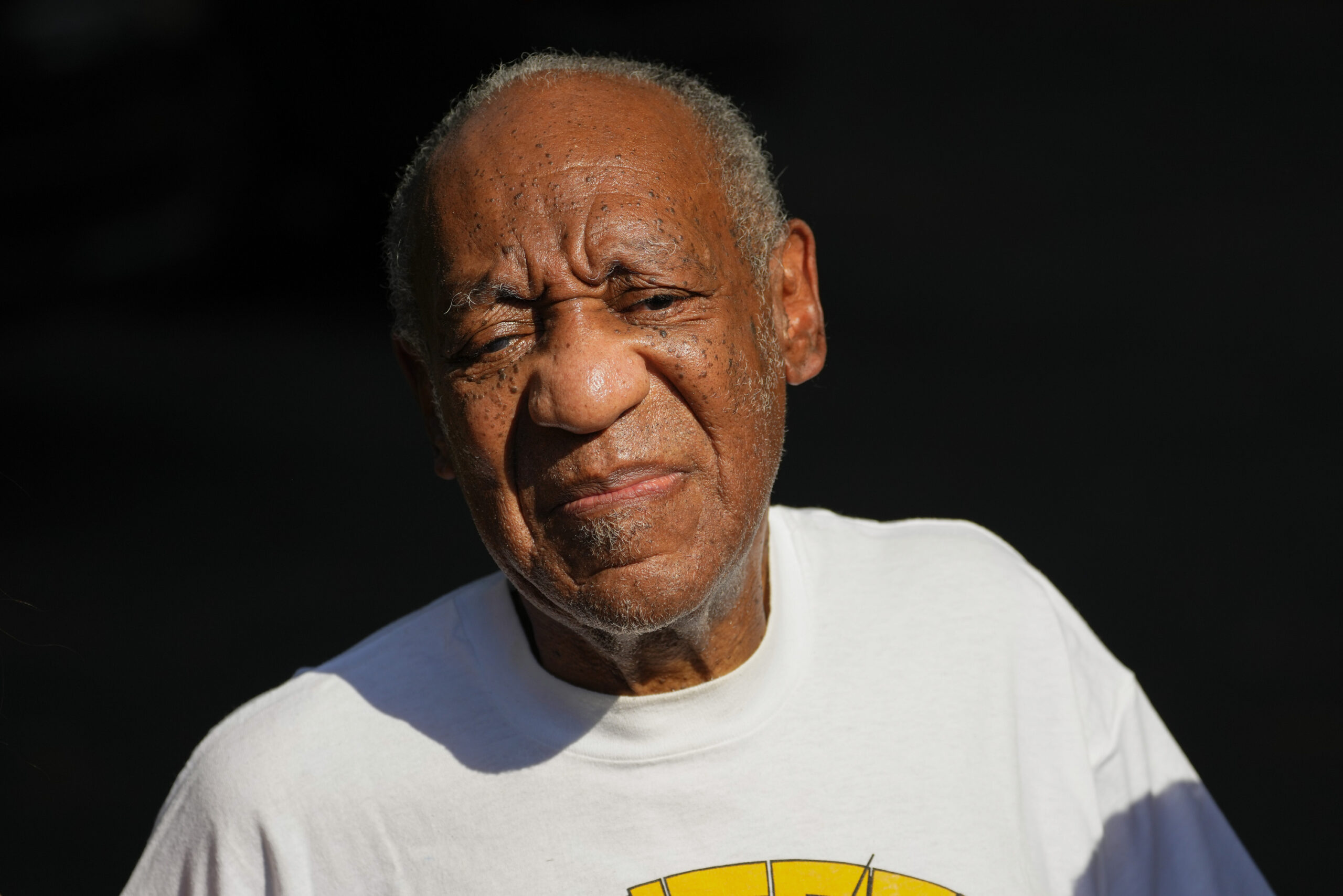 bill-cosby-lowers-the-price-of-his-house-in-unique-york-again