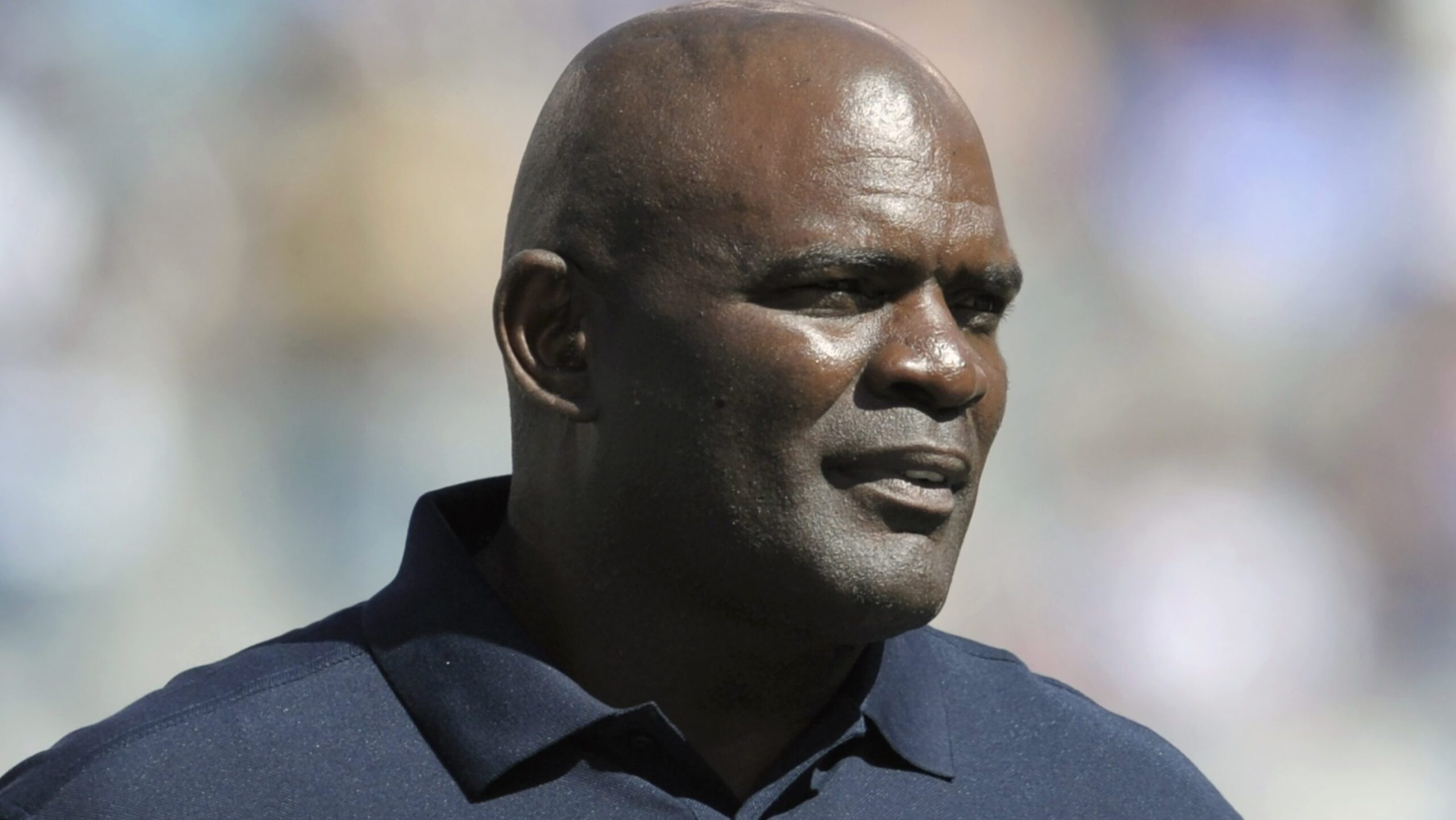 unique-york-giants-legend-lawrence-taylor-leaves-hospital-after-diagnosis-of-pancreatitis