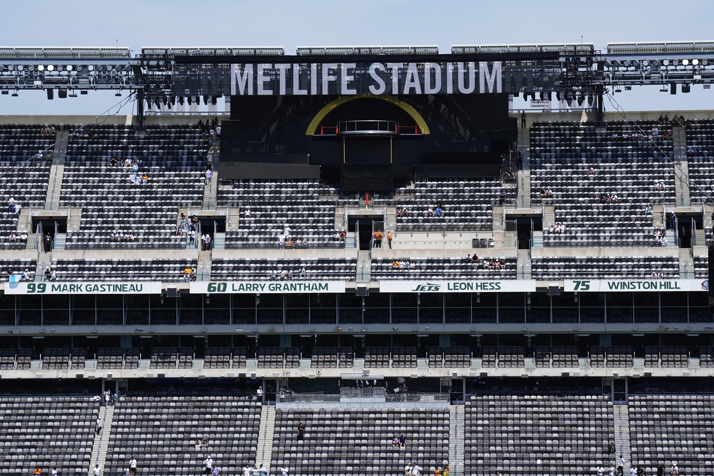 2026-world-cup-at-risk:-us-cities-could-lose-up-to-$30-billion-due-to-fewer-tourists